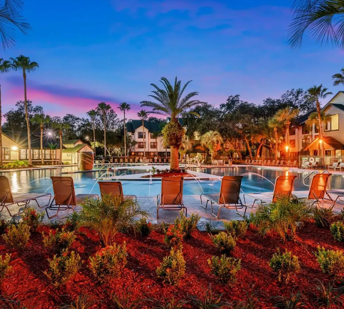 Villa 4Bd 2 Mi To Usf Free Pool + 24 Hour Gym à Tampa 0*,  États-Unis