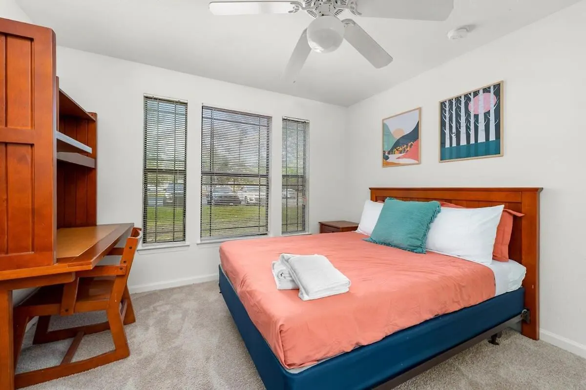 Villa 4Bd 2 Mi To Usf Free Pool + 24 Hour Gym à Tampa Hébergement de vacances