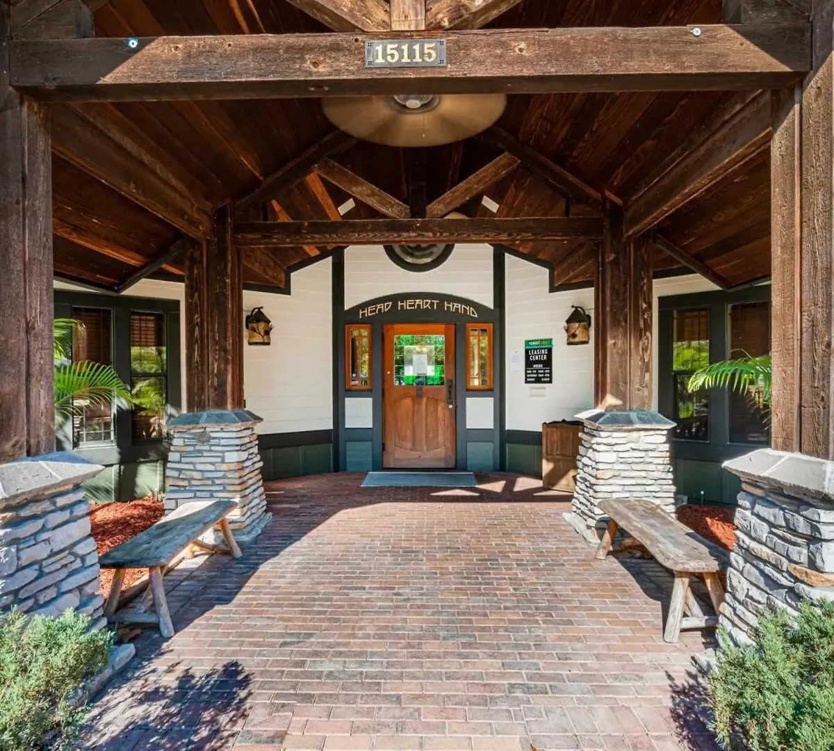 Villa 4Bd 2 Mi To Usf Free Pool + 24 Hour Gym à Tampa Hébergement de vacances